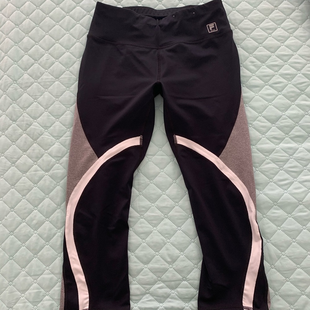 Below the knee legging